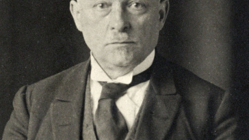 Moortgat, Antoon
