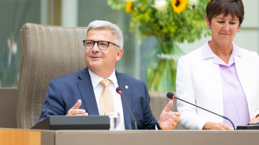 Van Dijck, Kris