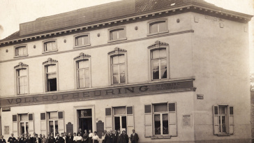 Volksopbeuring