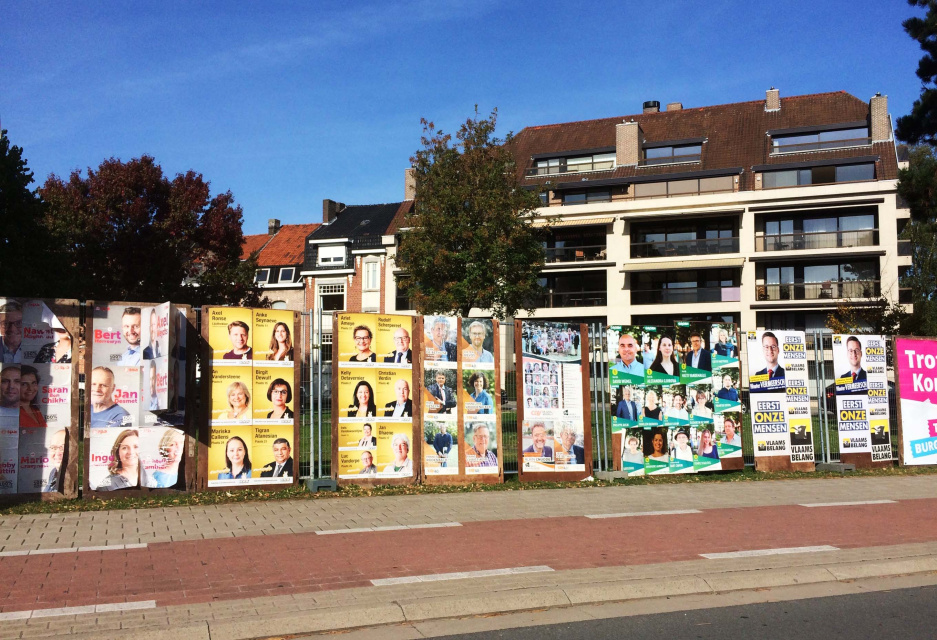 Verkiezingsaffiches in Kortrijk, 2018. (Wikimedia Commons)
