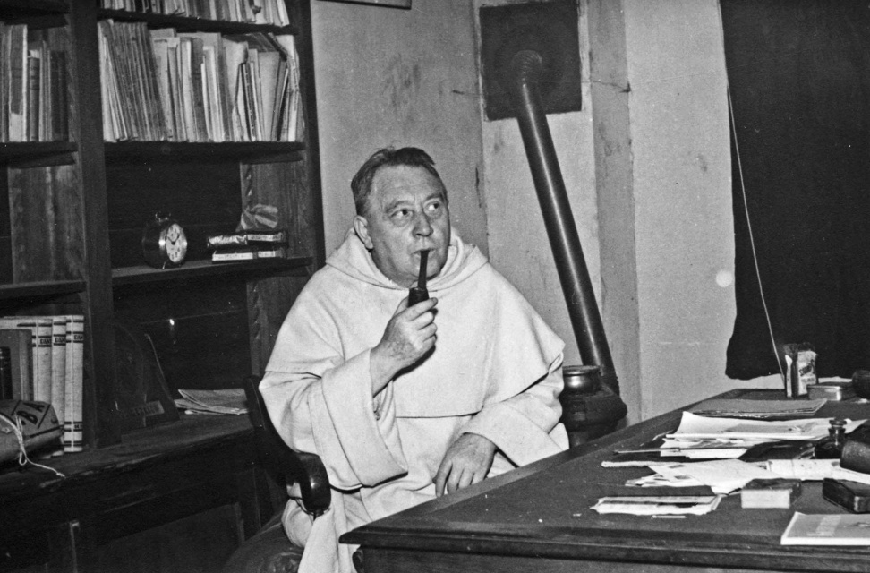 Jules Callewaert aan zijn schrijftafel, s.d. (ADVN, VFA7898)