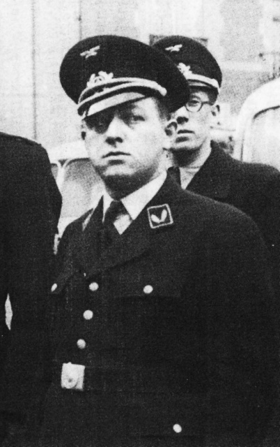 VNV-gouwleider Theo Brouns, ca. 1943. (Foto uit: J. Bouveroux, Terreur in Oorlogstijd)