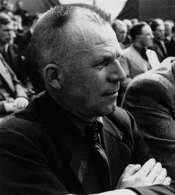 Juul de Clercq (links) en Ernest Voorhoeve (rechts) op de vijfde Landdag van het Verdinaso, Sint Kruis Male, 9 augustus 1936. (ADVN, VFA1315)