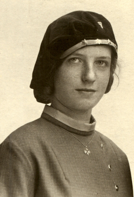 Maria de Langhe, ca. 1929. (ADVN, VFA6672)