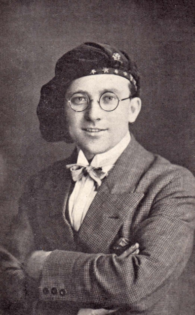 Geert de Rijcker als voorzitter van het Algemeen Vlaamsch Hoogstudentenverbond (AVHV) in 1927-1928. (ADVN, VBRB4885)
