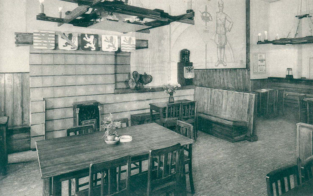 Binnenzicht van het Dinasohuis in Antwerpen, s.d. (ADVN, VPR202)