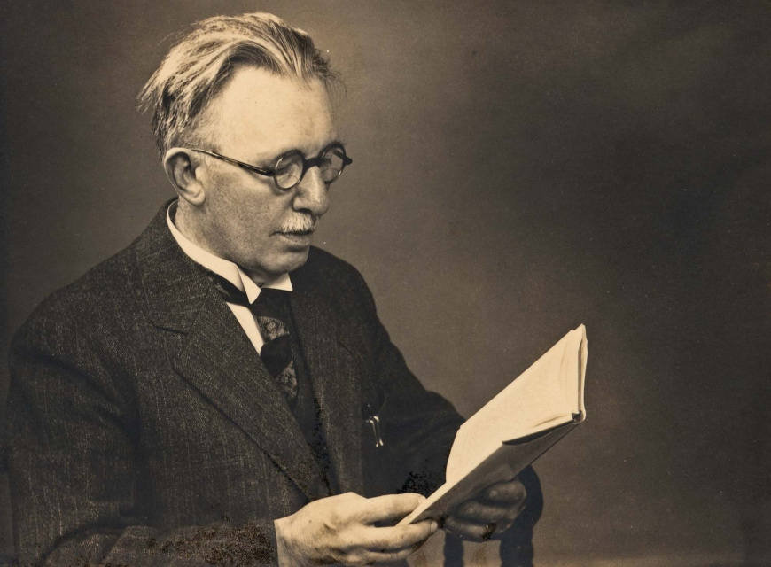 Jef Hinderdael, 1940. (Collectie Stad Antwerpen, Letterenhuis, tglhph19045)
