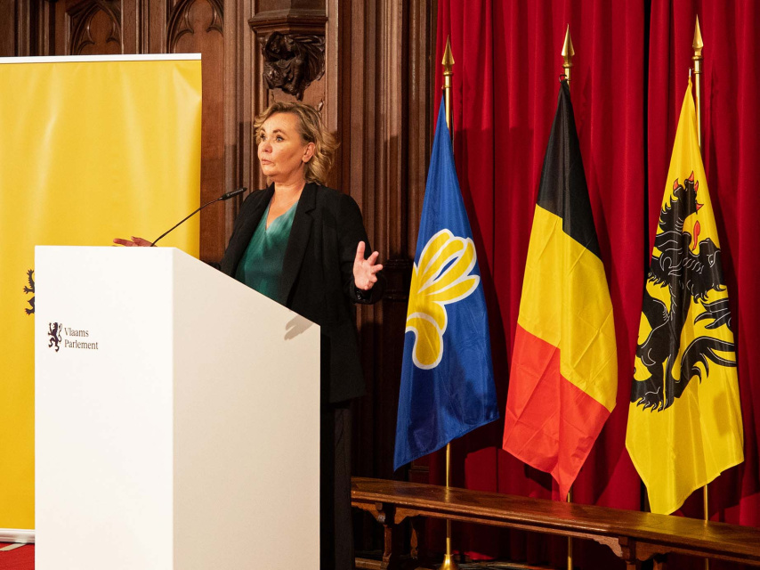 Toespraak van Liesbeth Homans als voorzitter van het Vlaams Parlement in het stadhuis van Brussel op de 11 juliviering van 2023. (Vlaams Parlement)