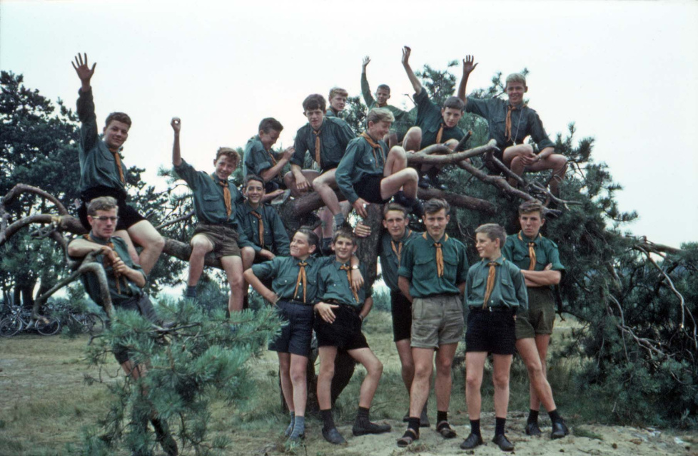 Kamp met de Kempische Rodenbachfondsen Retie, Heultje, Keikop, Rijkevorsel, Dessel en Duffel ter gelegenheid van het tienjarige bestaan van de organisatie in 1965. Het kamp kreeg de naam ‘Projekt 65’. (ADVN, VLB1838)