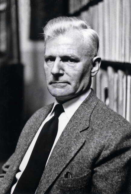 Pieter J. Meertens, ca. 1960. (Collectie Stad Antwerpen, Letterenhuis, tglhph39578)