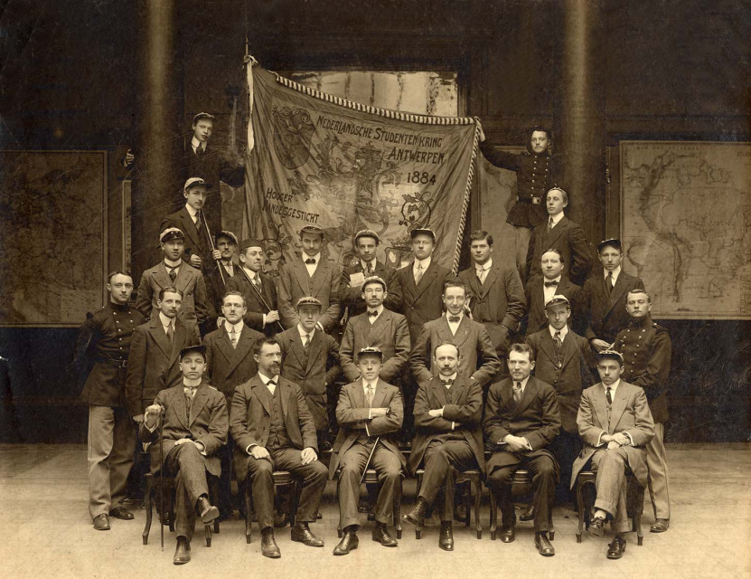 De Nederlandse Studentenkring (NSK), ca. 1912. (Collectie Stad Antwerpen, Letterenhuis, tglhph27226)
