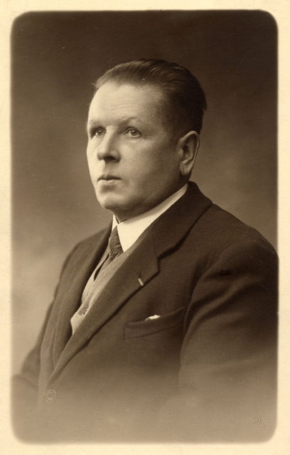 Lode Opdebeek, ca. 1910. (Collectie Stad Antwerpen, Letterenhuis, tglhph25170)