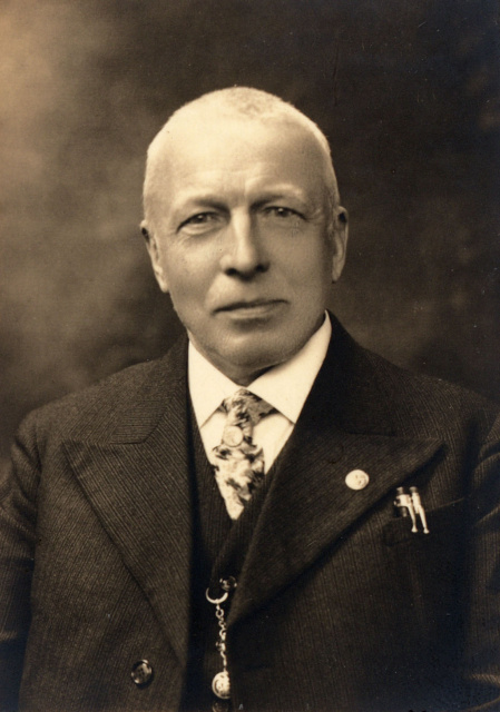 Constant H. Peeters, ca. 1930. (Collectie Stad Antwerpen, Letterenhuis, tglhph26714)