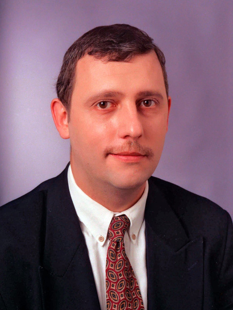 Joris van Hauthem, s.d. Foto Studio Dann. ADVN, VNE4090/12)