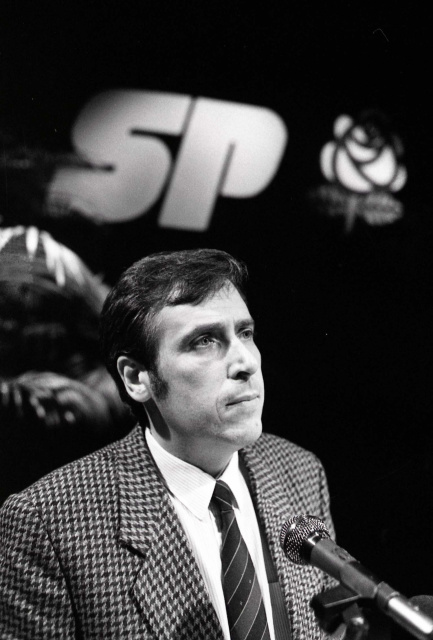 Luc van den Bossche op het politieke congres van de Socialistische Partij (SP) in Gent, 25 oktober 1985. Foto Peter van de Kerckhove. (Amsab-ISG, fo015110)