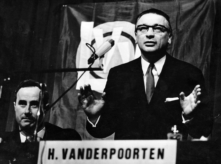 Herman Vanderpoorten tijdens een toespraak als voorzitter van het Liberaal Vlaams Verbond, s.d. (Liberas, 201882)