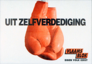 In aanloop naar de parlementsverkiezingen van 24 november 1991 voerde het Vlaams Blok een harde campagne met de bokshandschoen als symbool. (ADVN, VAFA1495)