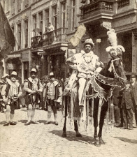 Leden van de rederijkerskamer De Pioene van Mechelen op het Landjuweel van Antwerpen, 1892. (ADVN, VFA1114)