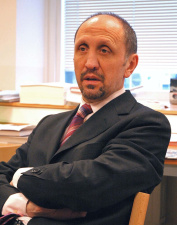 Johan vande Lanotte, ca. 2012. Foto Colijn Verkempinck. (Wikimedia Commons)