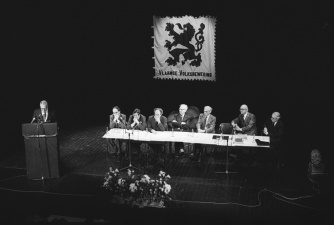 Bijeenkomst van de Vlaamse Volksbeweging, 1977. Foto Studio Dann. (ADVN, VNE415/10)