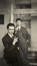 Paul van Ostaijen en Jozef Peeters, 1925. (Collectie Stad Antwerpen, Letterenhuis, tglhph3785)