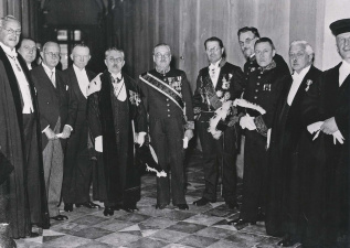 Julius Hoste jr. als minister van Onderwijs tijdens een universitaire plechtigheid, Brussel, ca. 1936. (Liberas, 004127)