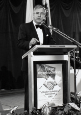 Gaston Geens opent Flanders Technology International, 1989. (ADVN, VFA10903/2)